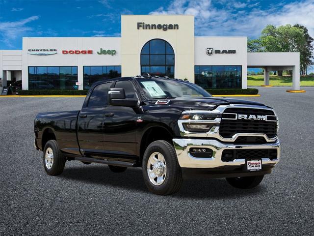 2025 RAM Ram 2500 RAM 2500 TRADESMAN CREW CAB 4X4 8 BOX