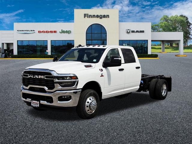 2026 RAM Ram 3500 Chassis Cab RAM 3500 TRADESMAN CREW CAB CHASSIS 4X4 60 CA