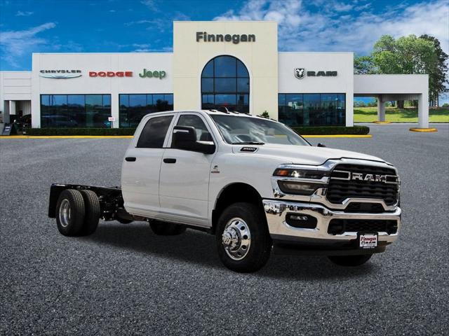 2026 RAM Ram 3500 Chassis Cab RAM 3500 TRADESMAN CREW CAB CHASSIS 4X4 60 CA