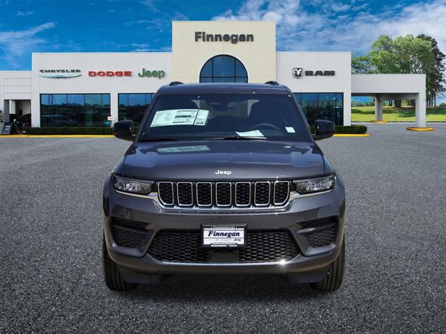 2025 Jeep Grand Cherokee GRAND CHEROKEE LAREDO 4X2