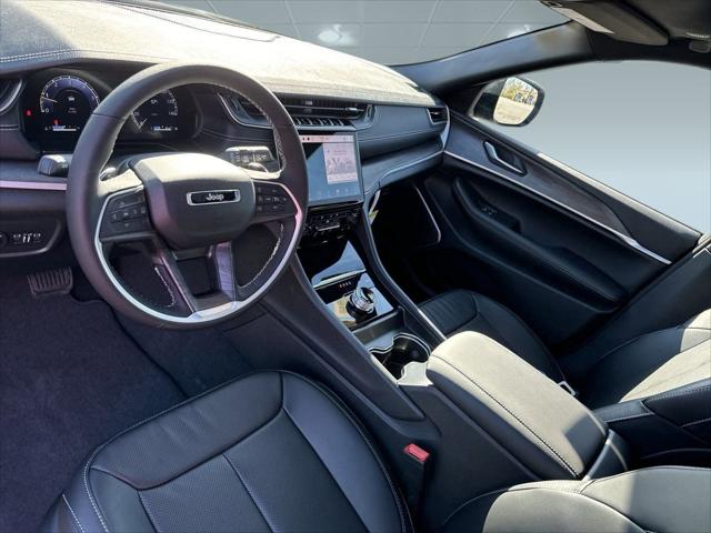 2024 Jeep Grand Cherokee GRAND CHEROKEE LIMITED 4X2 2024 Jeep Grand Cherokee GRAND CHEROKEE LIMITED 4X2