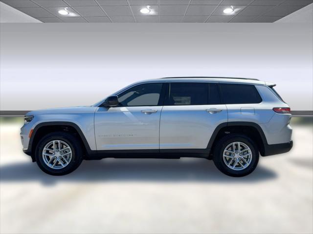 2025 Jeep Grand Cherokee GRAND CHEROKEE L LAREDO 4X2
