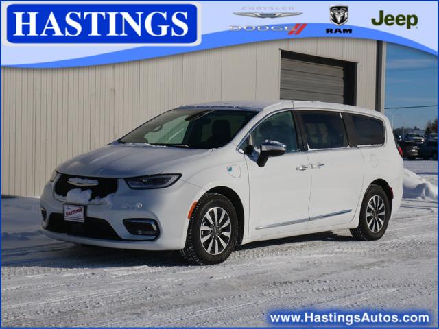 2023 Chrysler Pacifica Hybrid Limited