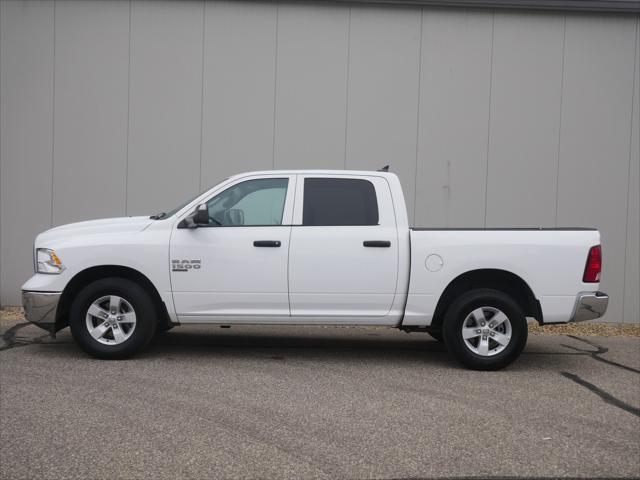 2023 RAM 1500 Classic SLT Crew Cab 4x4 57 Box 2023 RAM 1500 Classic SLT Crew Cab 4x4 57 Box