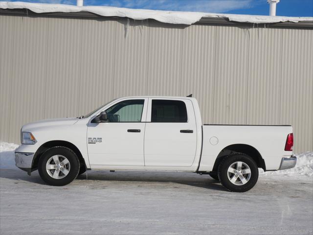 2023 RAM 1500 Classic SLT Crew Cab 4x4 57 Box