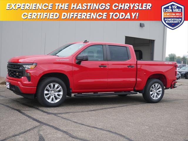 2022 Chevrolet Silverado 1500 4WD Crew Cab Short Bed Custom 2022 Chevrolet Silverado 1500 4WD Crew Cab Short Bed Custom