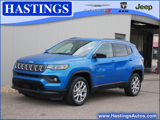 2022 Jeep Compass Latitude Lux 4x4 2022 Jeep Compass Latitude Lux 4x4