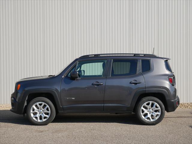 2017 Jeep Renegade Latitude 4x4 2017 Jeep Renegade Latitude 4x4