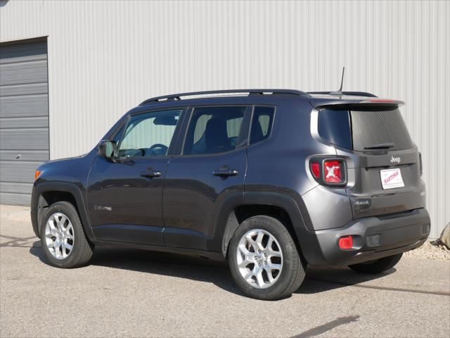 2017 Jeep Renegade Latitude 4x4 2017 Jeep Renegade Latitude 4x4