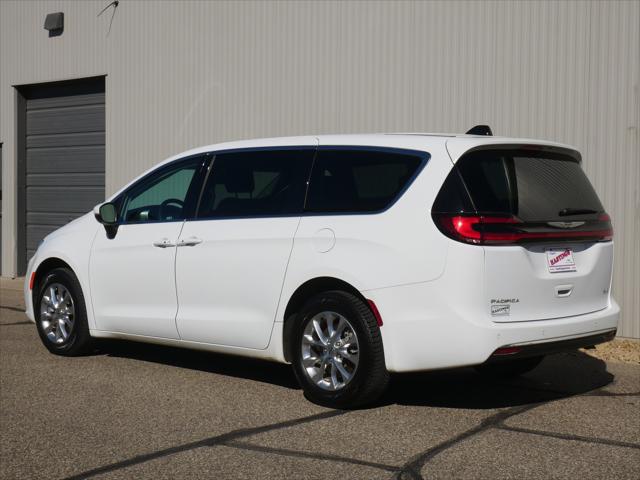 2023 Chrysler Pacifica Touring L AWD 2023 Chrysler Pacifica Touring L AWD