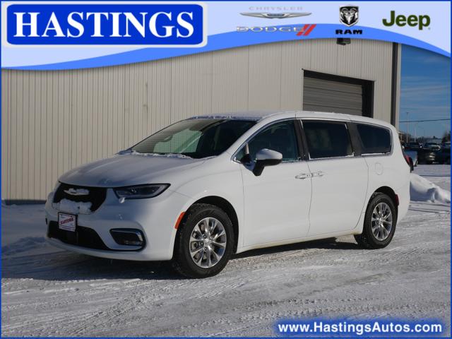 2023 Chrysler Pacifica Touring L AWD