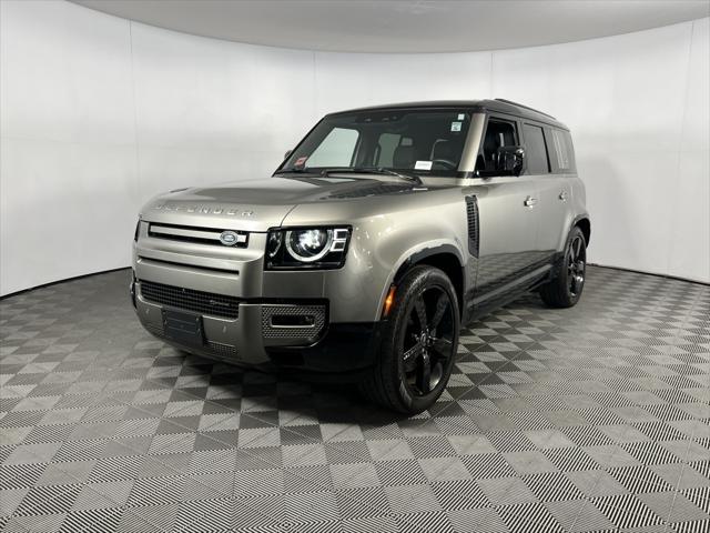 2023 Land Rover Defender 110 X-Dynamic SE 2023 Land Rover Defender 110 X-Dynamic SE