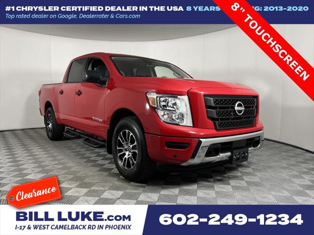2024 Nissan TITAN Crew Cab SV 4x2