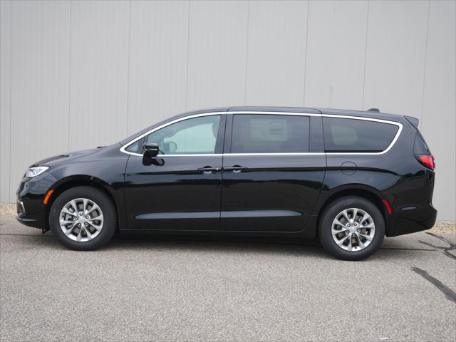 2026 Chrysler Pacifica PACIFICA SELECT AWD 2026 Chrysler Pacifica PACIFICA SELECT AWD