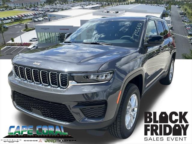 2025 Jeep Grand Cherokee GRAND CHEROKEE LAREDO X 4X4