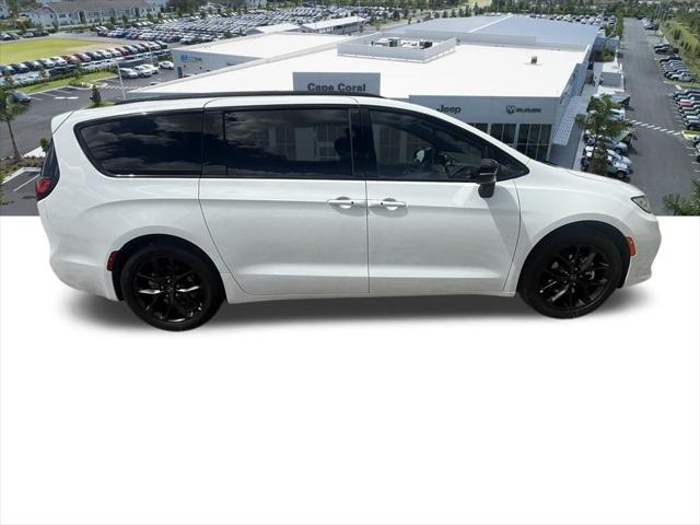 2026 Chrysler Pacifica PACIFICA LIMITED