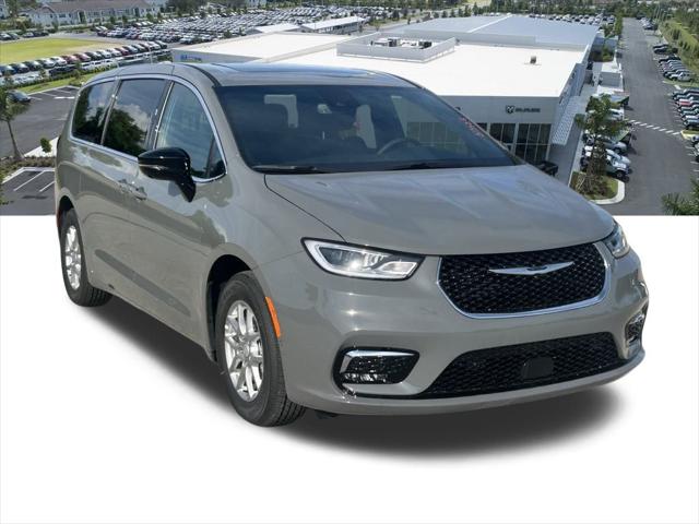 2025 Chrysler Pacifica PACIFICA SELECT