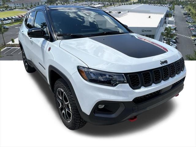 2025 Jeep Compass COMPASS TRAILHAWK 4X4
