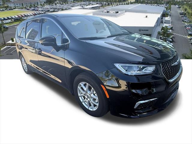 2025 Chrysler Pacifica PACIFICA SELECT