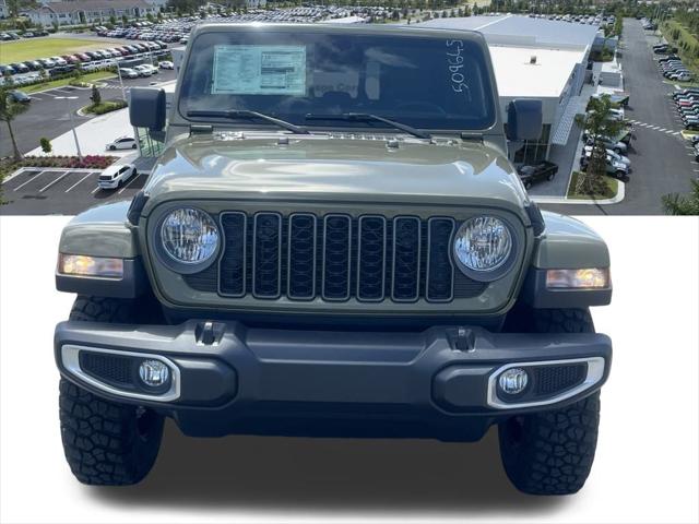 2025 Jeep Gladiator GLADIATOR HIGH TIDE 4X4 2025 Jeep Gladiator GLADIATOR HIGH TIDE 4X4