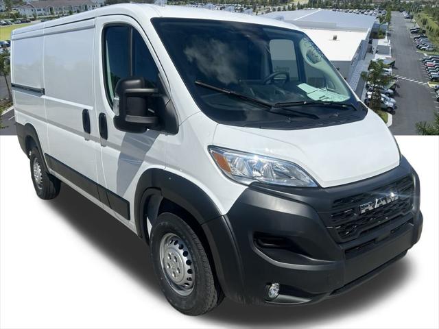 2025 RAM Ram ProMaster RAM PROMASTER 1500 TRADESMAN CARGO VAN LOW ROOF 136 WB