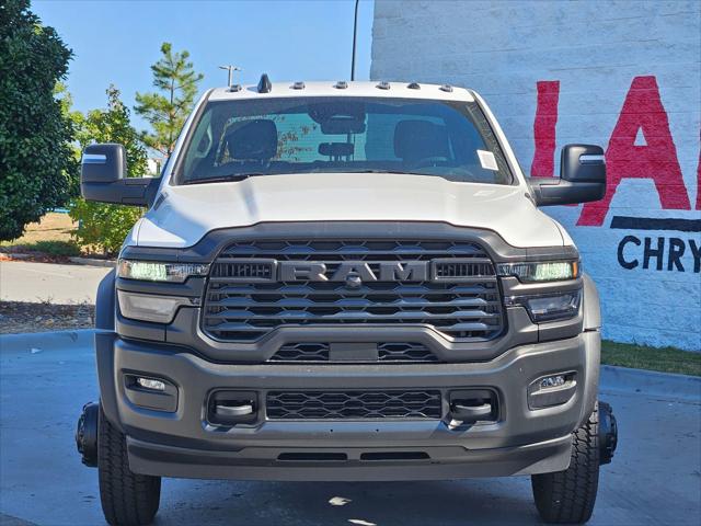 2026 RAM Ram 5500 Chassis Cab RAM 5500 TRADESMAN CHASSIS CREW CAB 4X4 84 CA 2026 RAM Ram 5500 Chassis Cab RAM 5500 TRADESMAN CHASSIS CREW CAB 4X4 84 CA