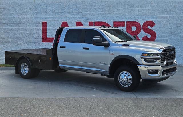 2026 RAM Ram 3500 Chassis Cab RAM 3500 BIG HORN CREW CAB CHASSIS 4X4 60 CA 2026 RAM Ram 3500 Chassis Cab RAM 3500 BIG HORN CREW CAB CHASSIS 4X4 60 CA