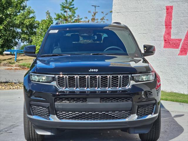 2025 Jeep Grand Cherokee GRAND CHEROKEE L LAREDO 4X2