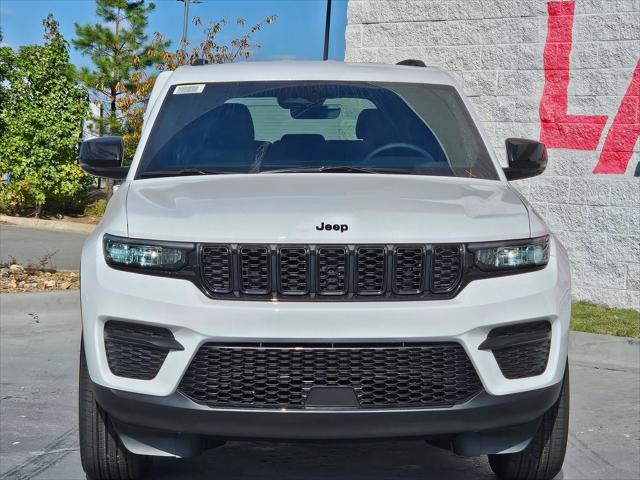 2025 Jeep Grand Cherokee GRAND CHEROKEE ALTITUDE 4X4