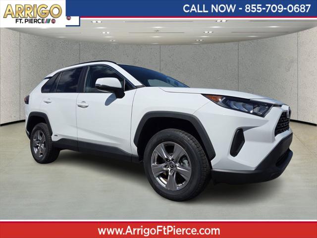 2022 Toyota RAV4 Hybrid LE 2022 Toyota RAV4 Hybrid LE