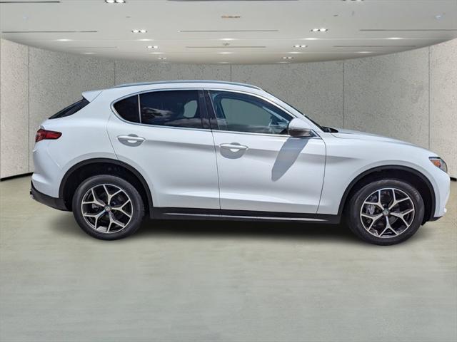 2019 Alfa Romeo Stelvio Ti AWD 2019 Alfa Romeo Stelvio Ti AWD