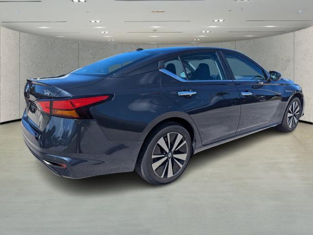 2022 Nissan Altima SV FWD