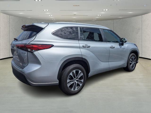 2023 Toyota Highlander Hybrid XLE 2023 Toyota Highlander Hybrid XLE