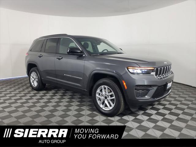 2025 Jeep Grand Cherokee Laredo X 4x2 2025 Jeep Grand Cherokee Laredo X 4x2