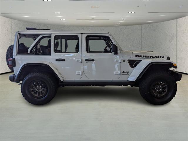 2025 Jeep Wrangler WRANGLER 4-DOOR RUBICON 392