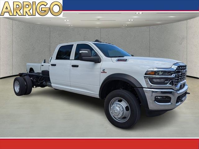 2025 RAM Ram 5500 Chassis Cab RAM 5500 TRADESMAN CHASSIS CREW CAB 4X4 84 CA 2025 RAM Ram 5500 Chassis Cab RAM 5500 TRADESMAN CHASSIS CREW CAB 4X4 84 CA