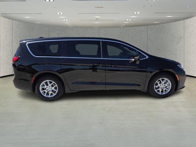 2025 Chrysler Pacifica PACIFICA SELECT 2025 Chrysler Pacifica PACIFICA SELECT