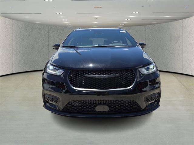 2025 Chrysler Pacifica PACIFICA LIMITED