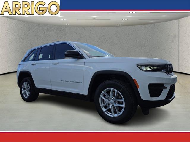 2025 Jeep Grand Cherokee GRAND CHEROKEE LAREDO X 4X2