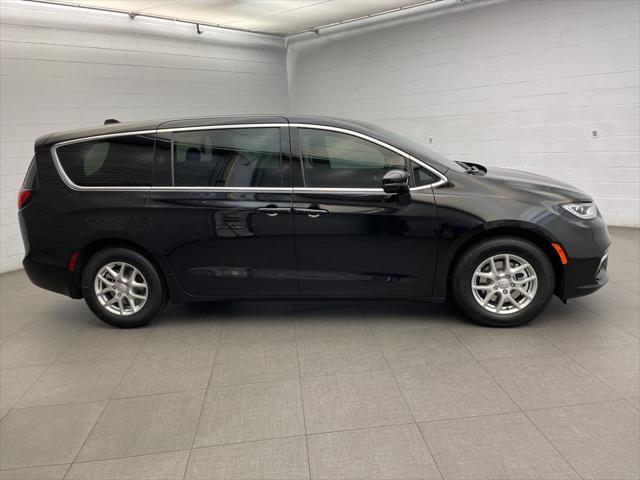 2026 Chrysler Pacifica PACIFICA SELECT 2026 Chrysler Pacifica PACIFICA SELECT