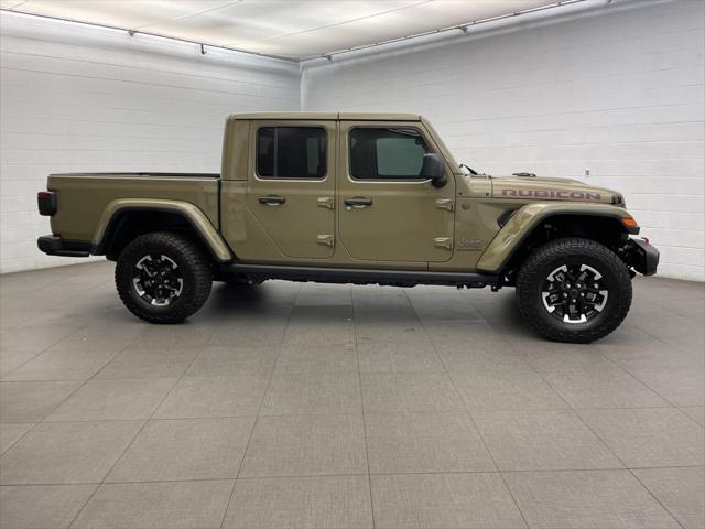 2025 Jeep Gladiator GLADIATOR RUBICON 4X4