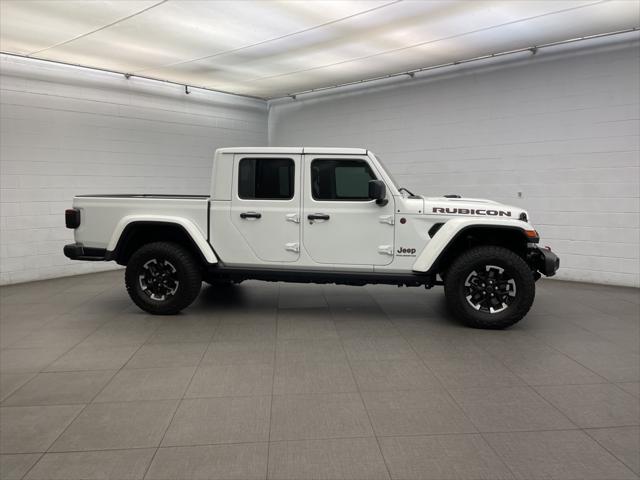 2025 Jeep Gladiator GLADIATOR RUBICON 4X4