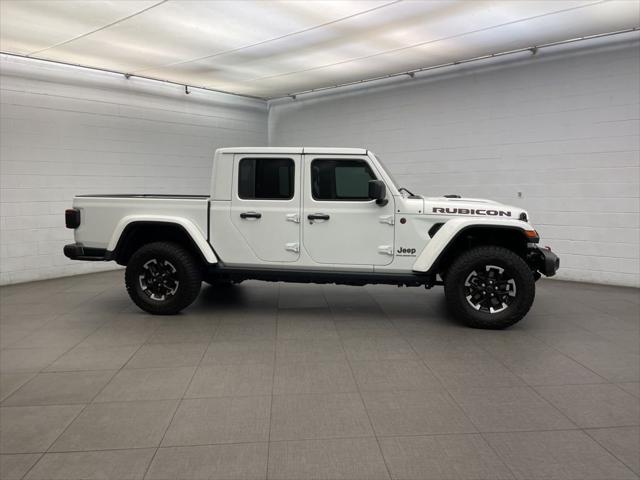 2025 Jeep Gladiator GLADIATOR RUBICON 4X4