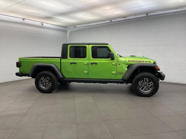 2025 Jeep Gladiator GLADIATOR RUBICON 4X4