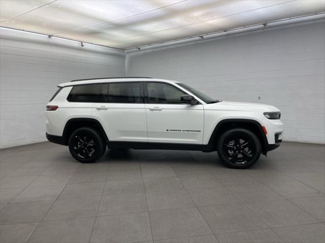 2025 Jeep Grand Cherokee GRAND CHEROKEE L LIMITED 4X4 2025 Jeep Grand Cherokee GRAND CHEROKEE L LIMITED 4X4