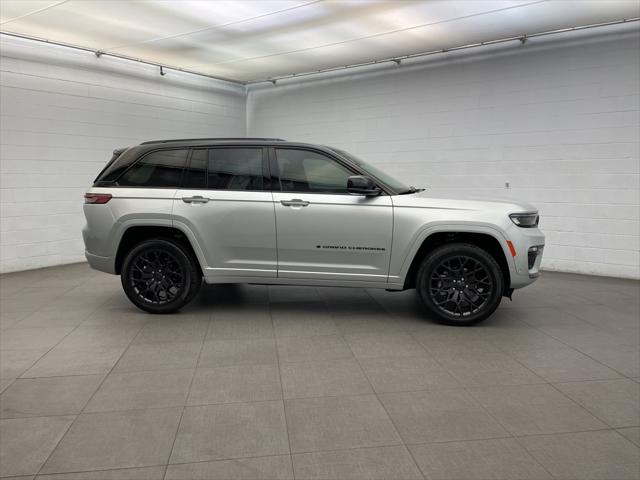 2025 Jeep Grand Cherokee GRAND CHEROKEE SUMMIT RESERVE 4X4 2025 Jeep Grand Cherokee GRAND CHEROKEE SUMMIT RESERVE 4X4