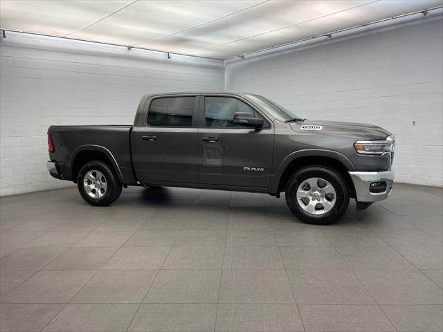 2025 RAM Ram 1500 RAM 1500 BIG HORN CREW CAB 4X2 57 BOX