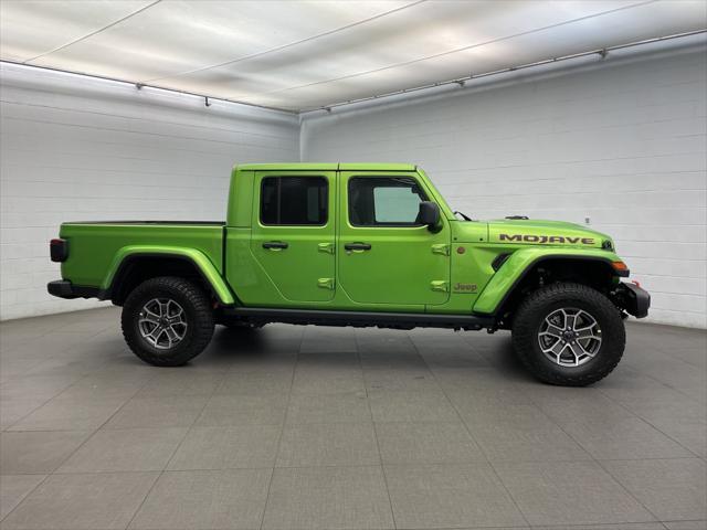 2025 Jeep Gladiator GLADIATOR MOJAVE 4X4