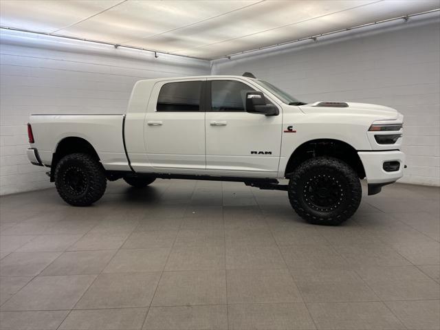 2026 RAM Ram 2500 RAM 2500 LARAMIE MEGA CAB 4X4 64 BOX