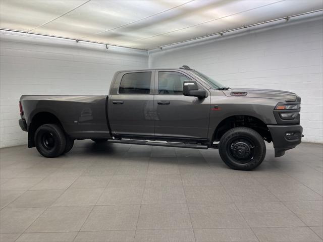 2026 RAM Ram 3500 RAM 3500 TRADESMAN CREW CAB 4X4 8 BOX 2026 RAM Ram 3500 RAM 3500 TRADESMAN CREW CAB 4X4 8 BOX